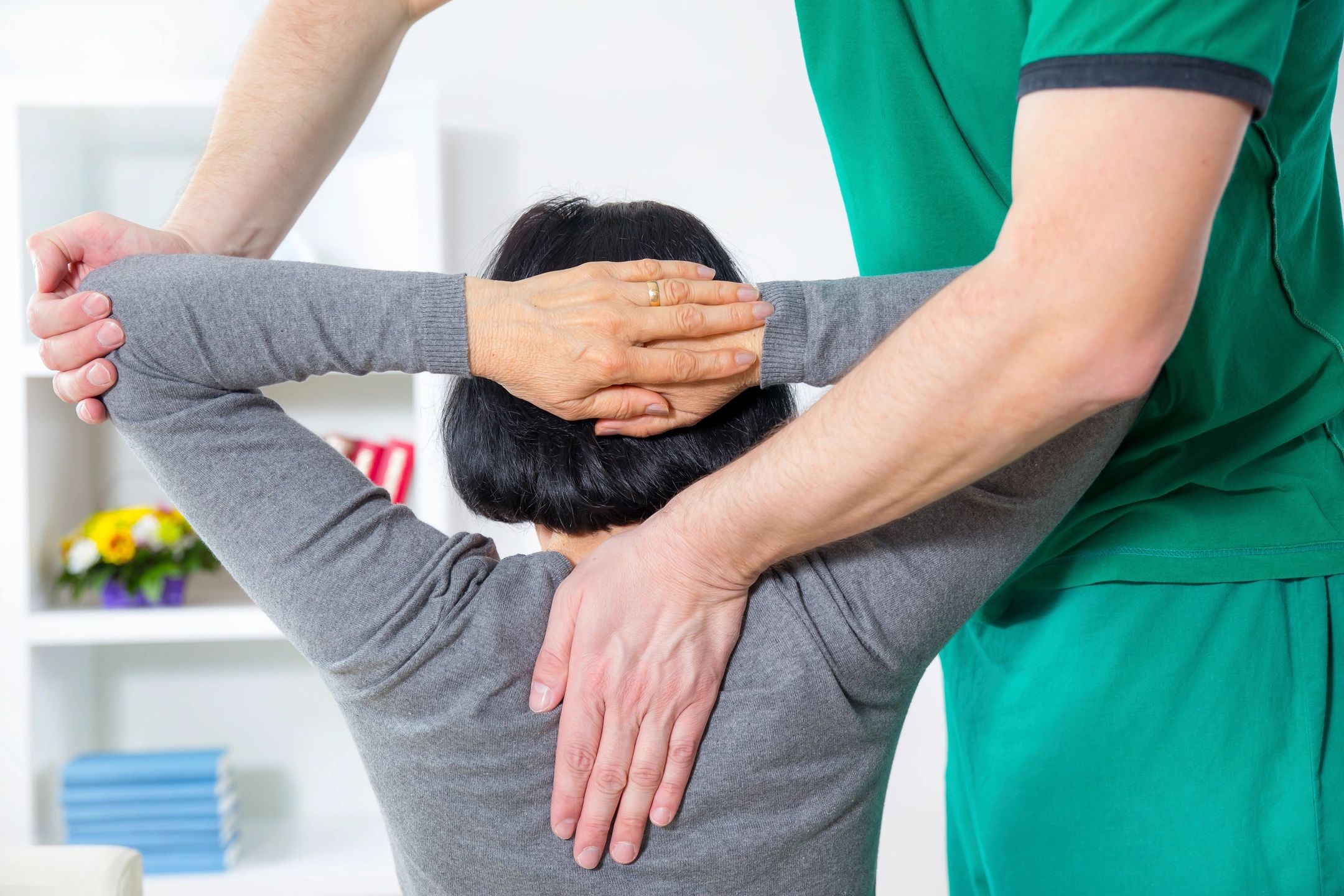 physical therapy helps neck pain